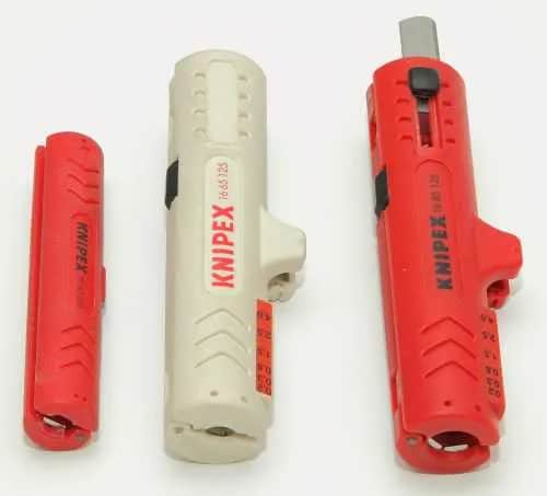 Jak skutecznie ściągać izolacje z kabli - uniknij powszechnych błędów