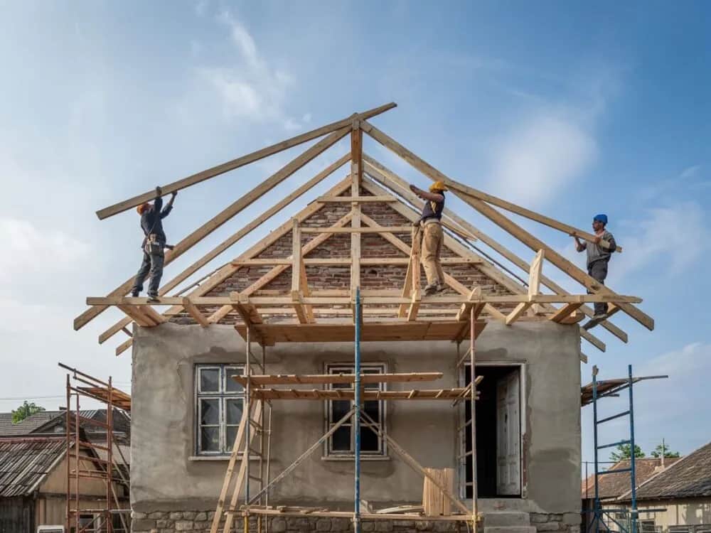 Jak podnieść dach bez rozbierania - skuteczne metody i techniki