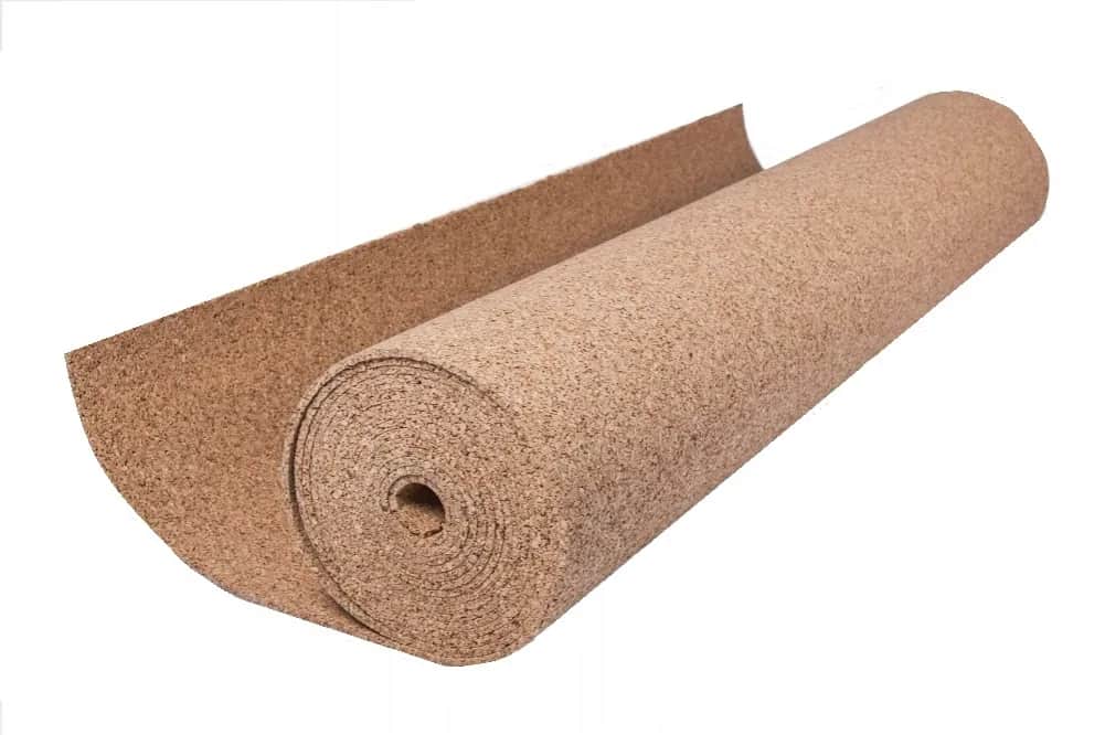 Jaką izolację pod parkiet wybrać, aby uniknąć problemów z wilgocią?