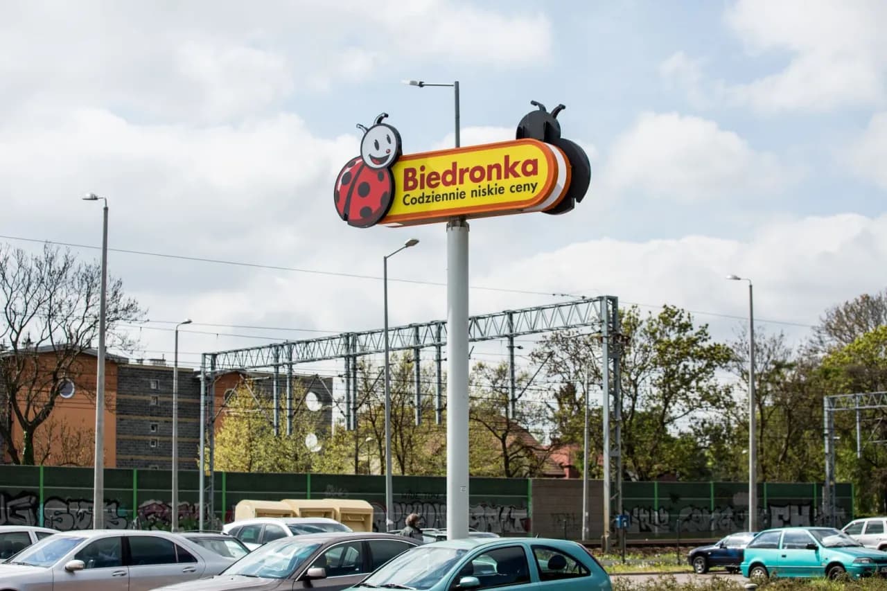 Ile kosztuje budowa biedronki? Zaskakujące wydatki, które musisz znać